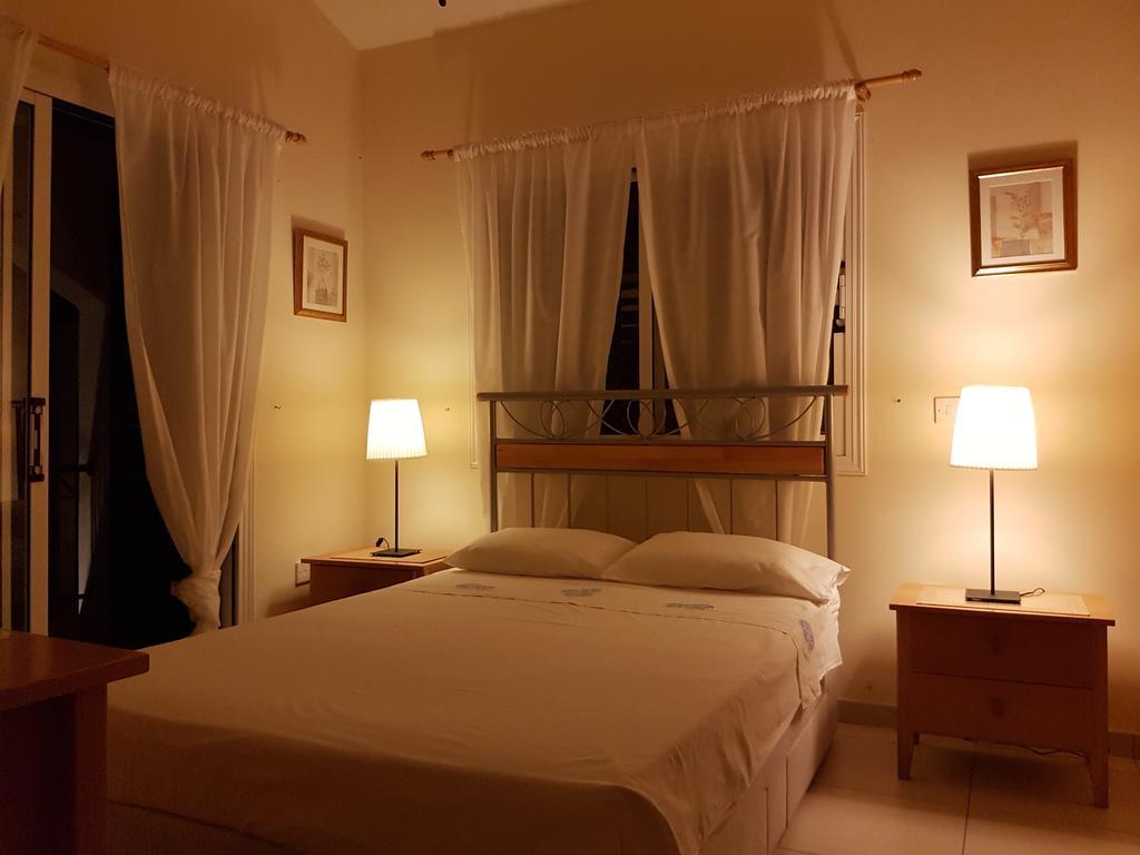 Villa Charlotte Protaras Extérieur photo