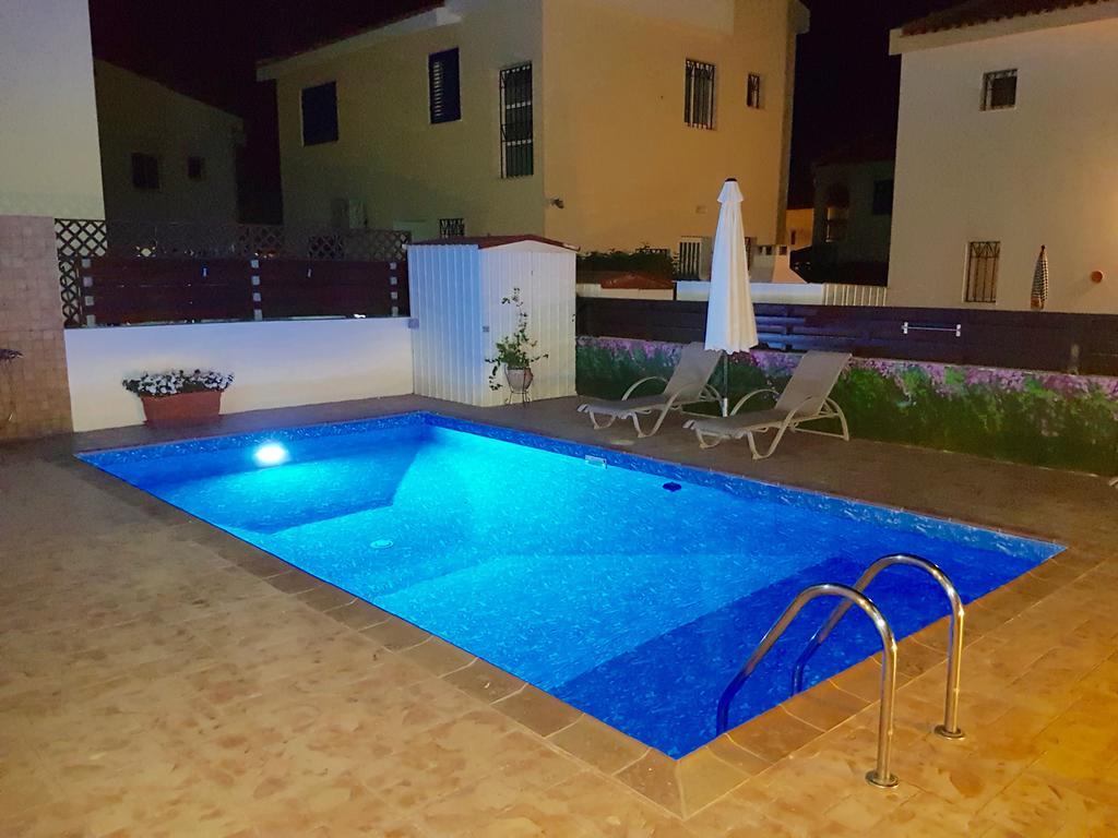 Villa Charlotte Protaras Extérieur photo