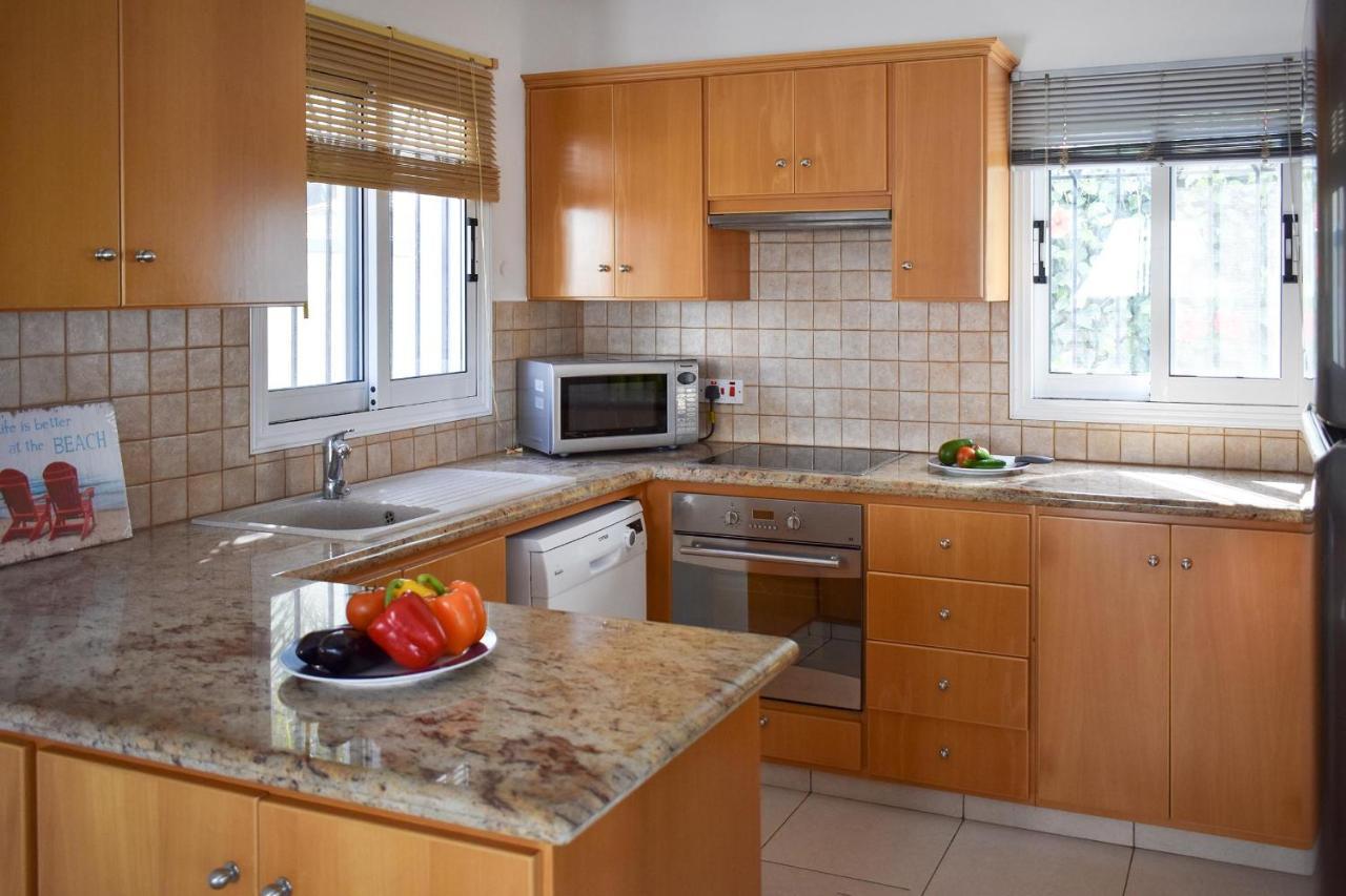 Villa Charlotte Protaras Extérieur photo